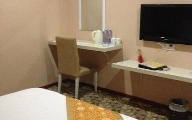 Salinna Holiday Hotel