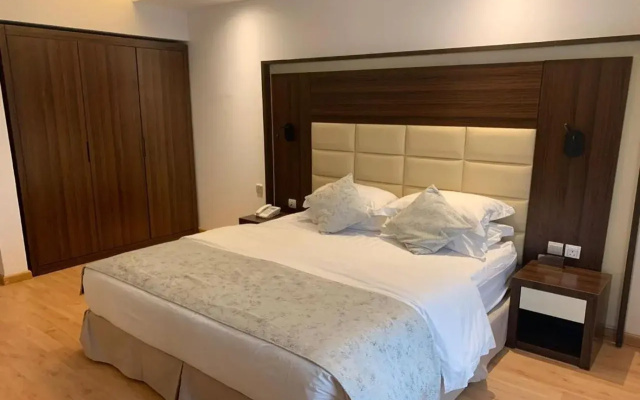 Helat hotel