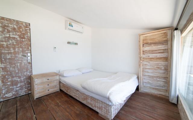 Jimbaran Balangan Beachfront Rooms