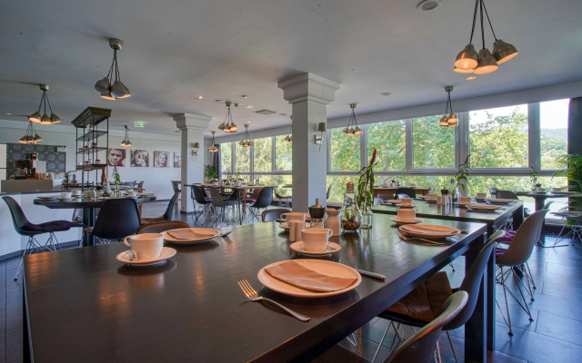 FourSide Plaza Hotel Trier, Trademark Collection by Wyndham