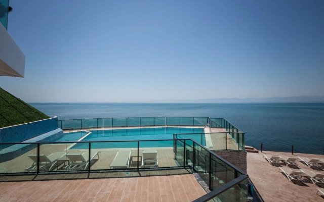 Vira Otel
