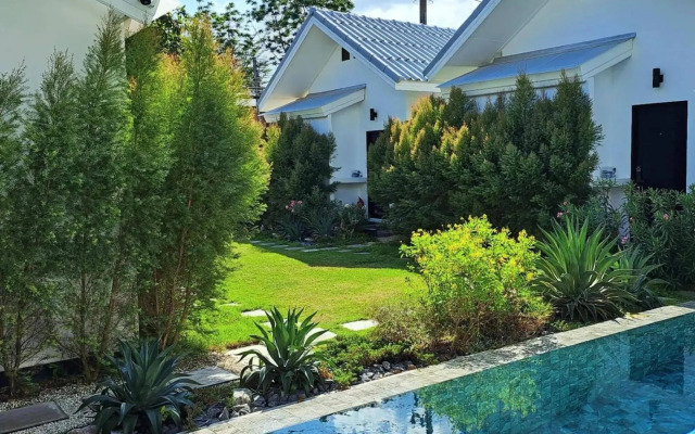 The Seaton House Phuket