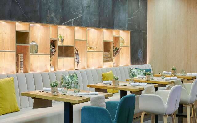 Hotel Vincci Zentro Zaragoza