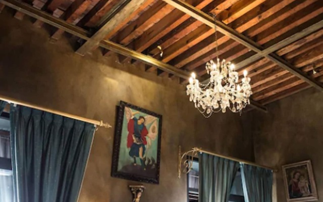 Casa Pedro Loza