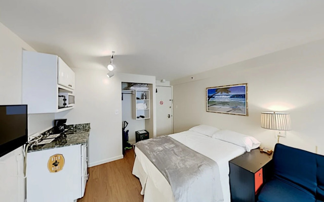 Kuhio Village 507 Condo by Redawning