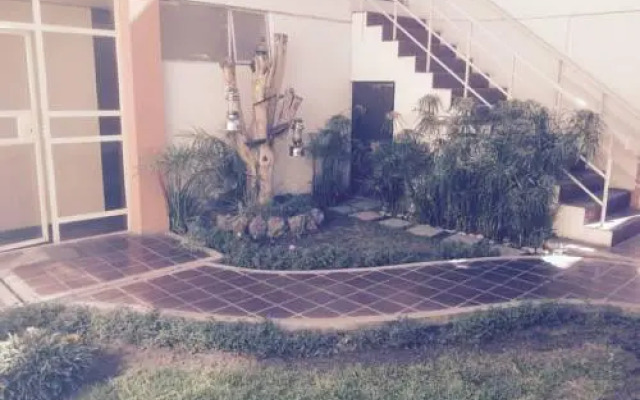 Hostal El Peral