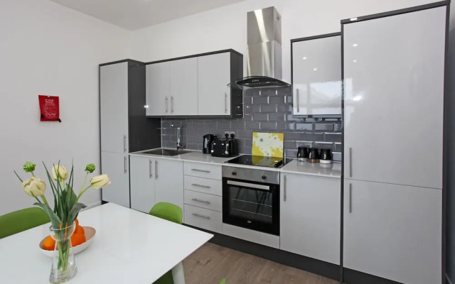 Sapphire House Apartments