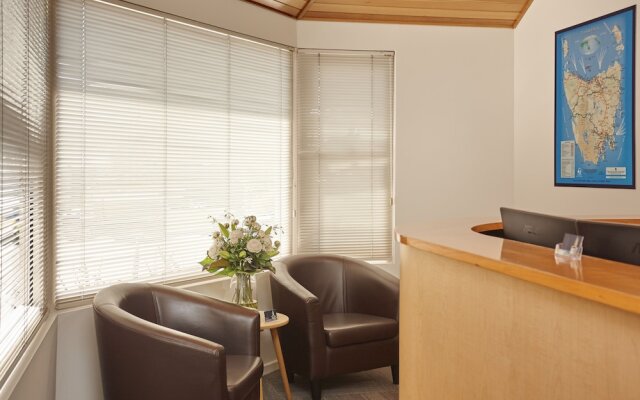 Elphin Villas Serviced Apartments & Motel Suites