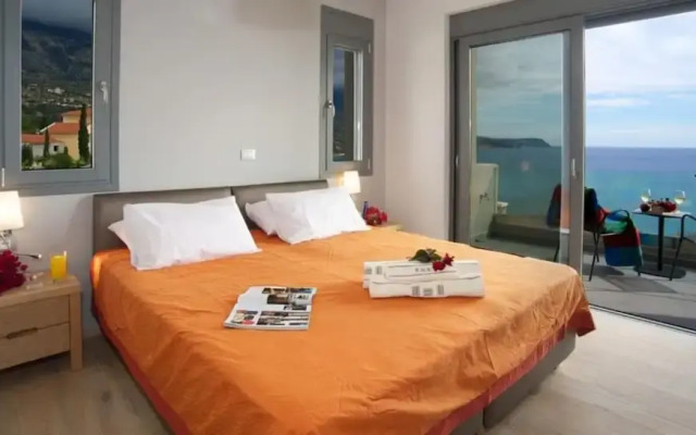 IONIAN Residence houses