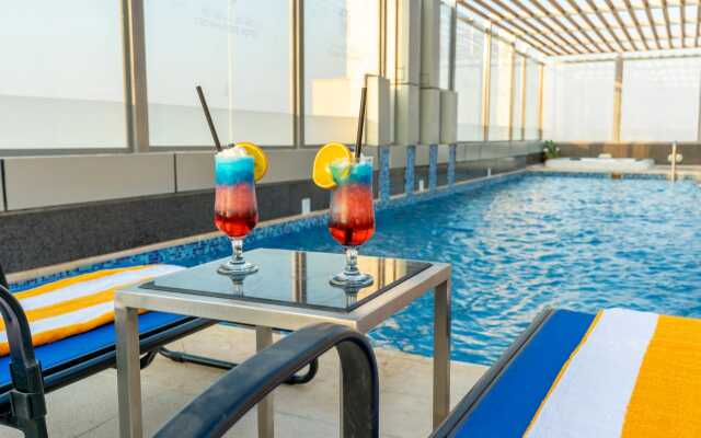 Crown Rose Hotel