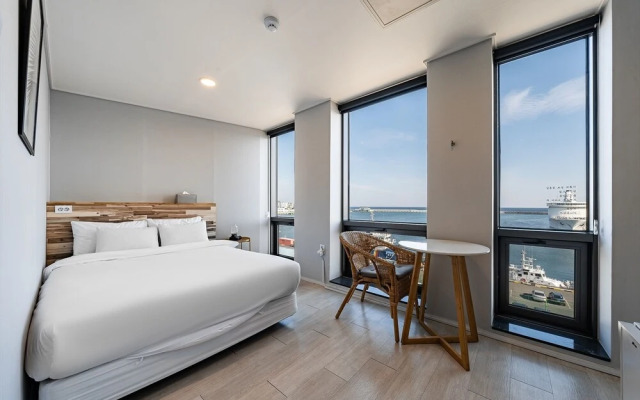 Sokcho Stay Hotel