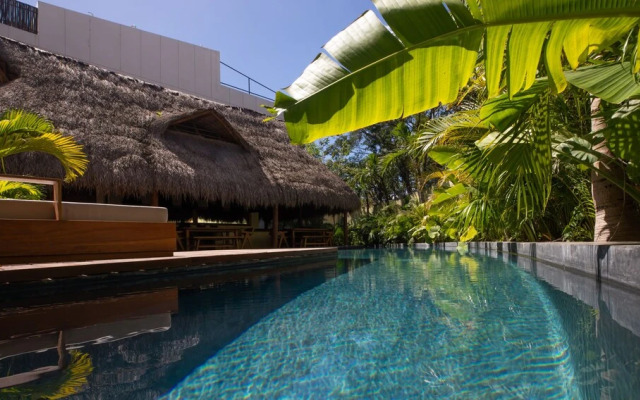 Apartment with Private Hot Tub in Tulum