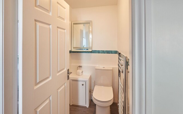 Host Stay Artist House