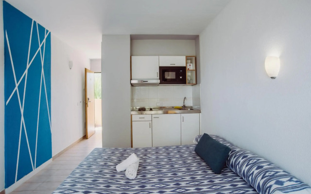 Alper Apartments