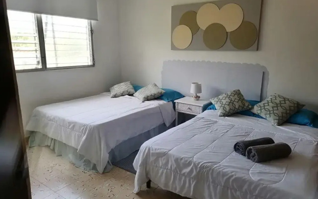 La Perla de Farallon Bed and Breakfast