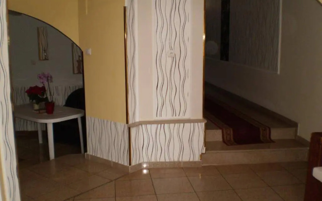 Mosoly Apartman