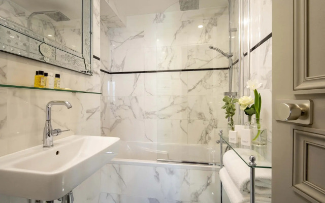 Relais Bosquet by Malone