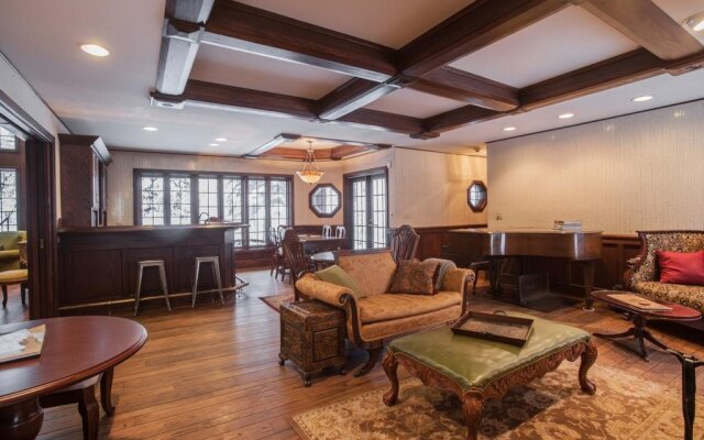 Pemberley Place Bed & Breakfast