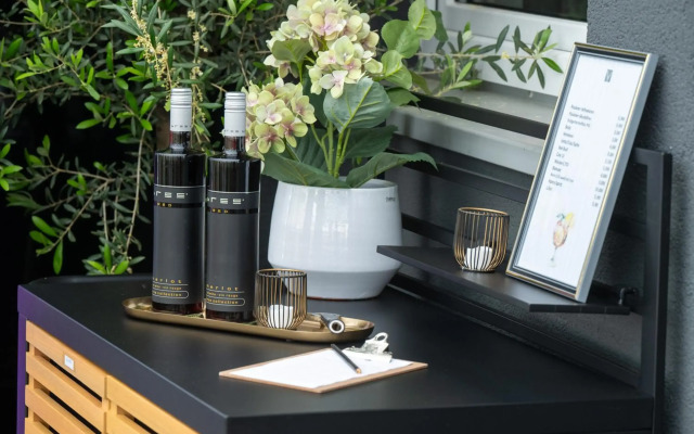 V Boutique Hotel