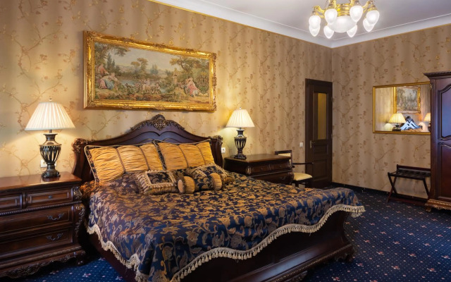 Luxury Boutique Andreevskiy