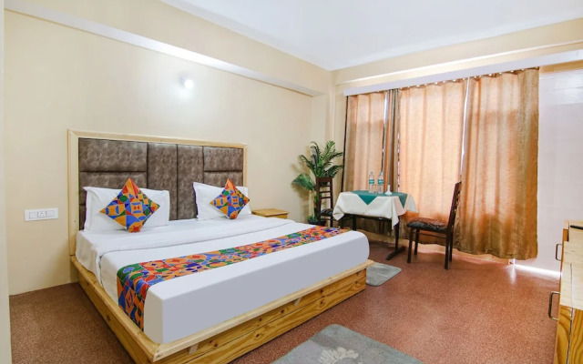 Fabhotel Nirvana Deluxe