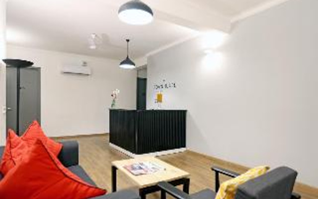 OYO Townhouse 018 Medanta