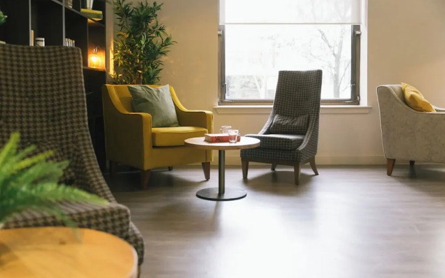 Student Only Bath Street