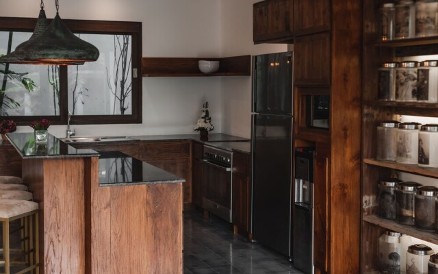 Aram Residence
