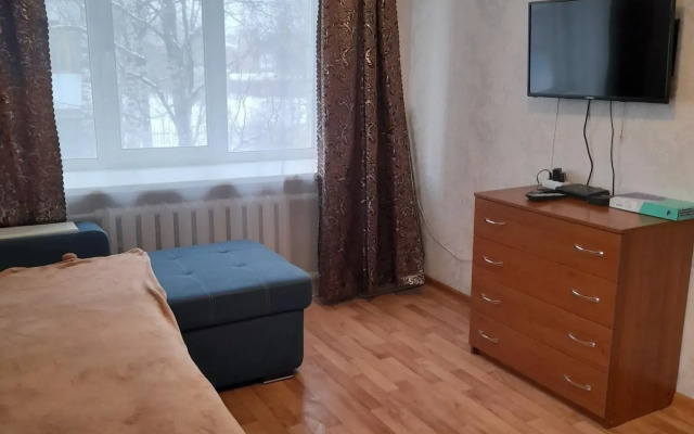 Апартаменты на проспекте Космонавтов 12