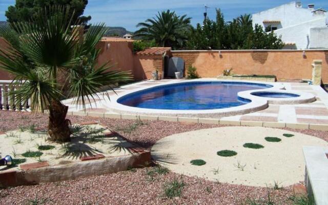 Leticia - Six Bedroom