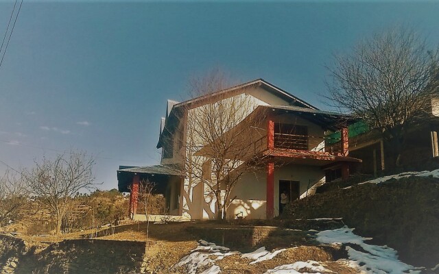 Janardan Homestay Dhanachuli