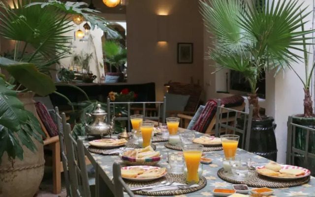 Riad103 chauffée sur le jacuzzi in rooftop & pool SPA