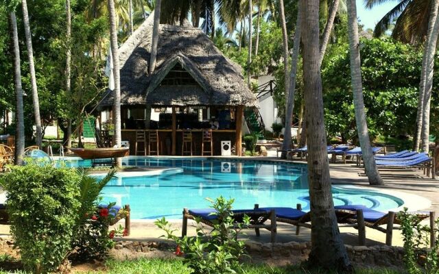 Paradise Beach Resort