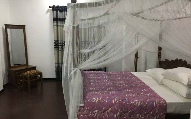 The Gray Villa