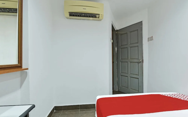 OYO 90780 J Hotel Bukit Bintang