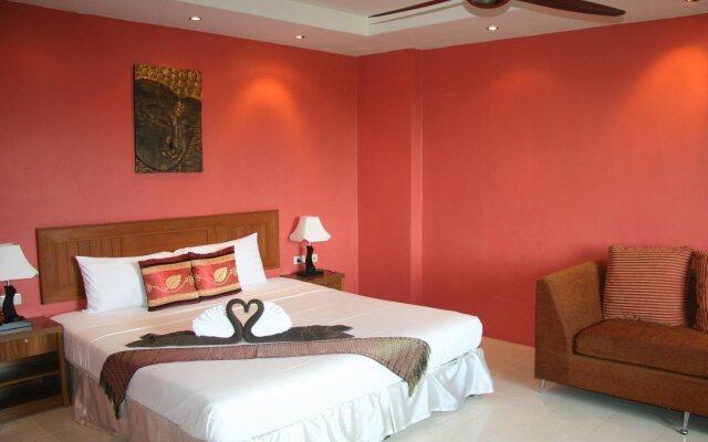 Baan Chayna Hotel