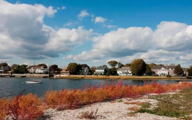 Courtyard by Marriott Norwalk