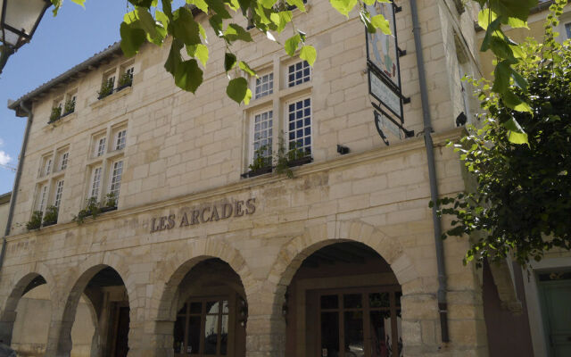 Les Arcades