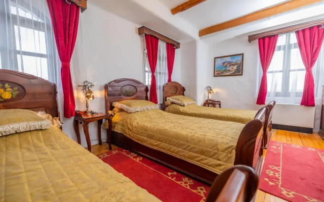 Hotel Pirg