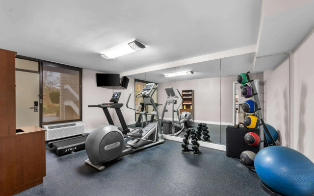 Days Inn by Wyndham Raleigh Midtown