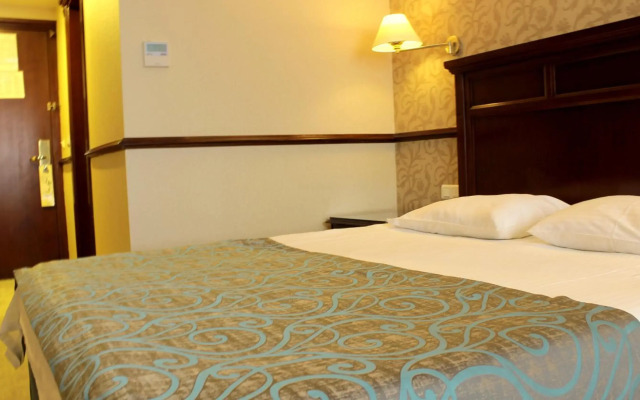 Topkapi Inter Istanbul Hotel