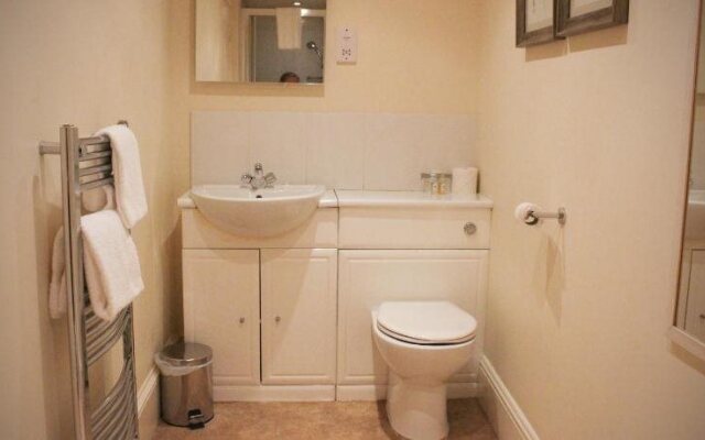 Loch Leven Hotel