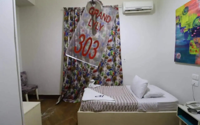 Grand Lyly Hotel