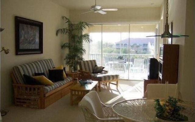Paul's Lighthouse Bay Condo