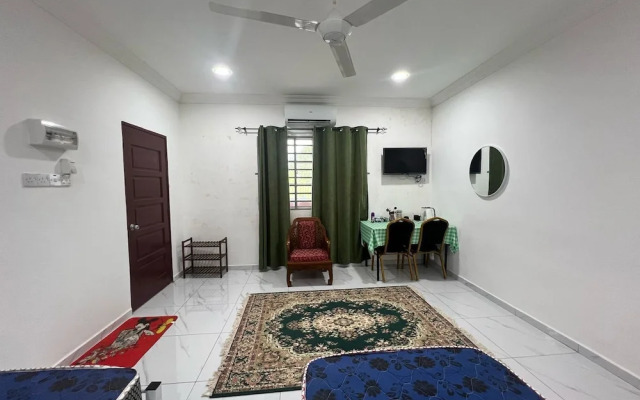 Capital O 91117 Noor Room Stay