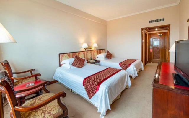 Yanling Hotel