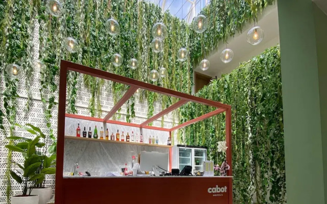 Cabot Las Velas Apartments