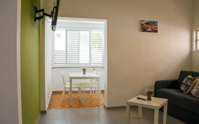 Hostel BU93