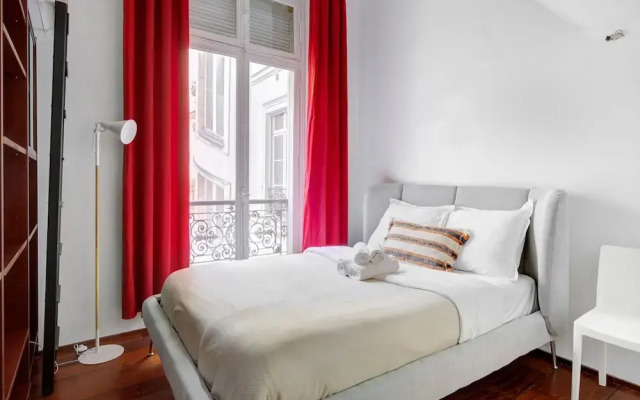 Le Marais & Place de la Republique 3BR