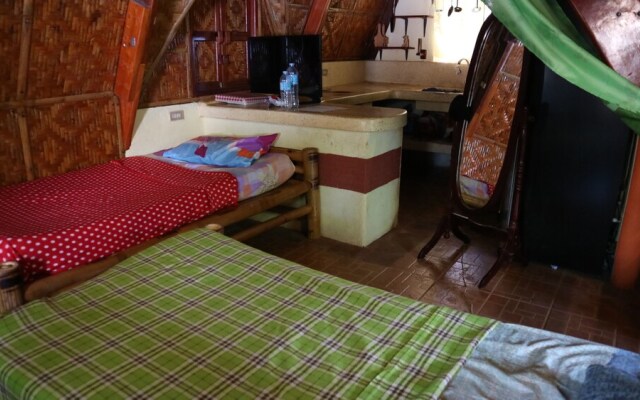 Henry's Hostel